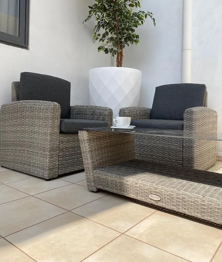 Rock Bay Apartment Birzebbuga Malta